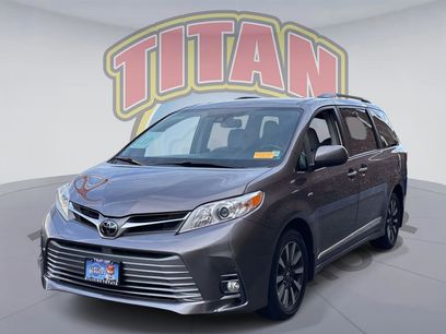 Certified 2019 Toyota Sienna AWD