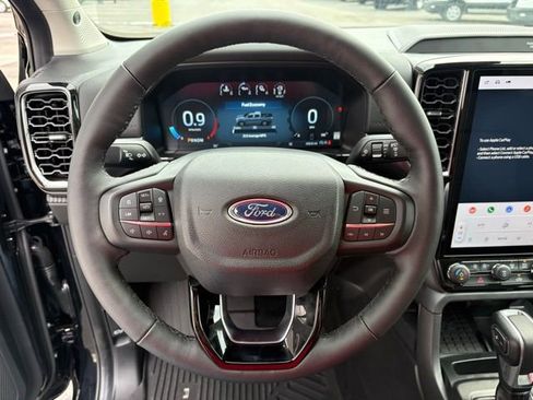 New 2025 Ford Ranger Lariat w/ FX4 Off-Road Package image 15