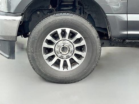 Used 2020 Ford F250 Lariat w/ Lariat Value Package AWD/4WD image 27