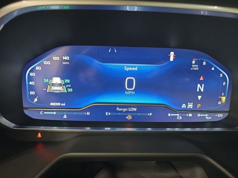 Used 2023 Chevrolet Tahoe Premier w/ Advanced Technology Package image 21