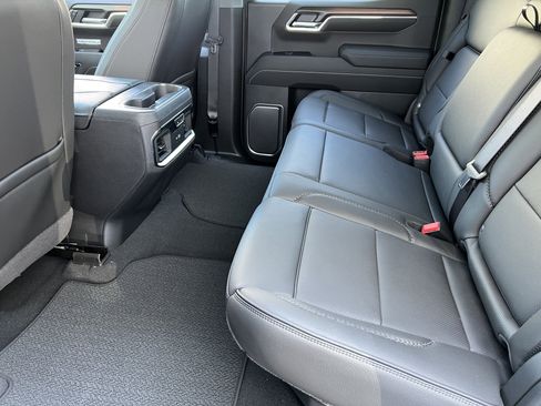 New 2026 GMC Sierra 1500 Denali AWD/4WD image 16