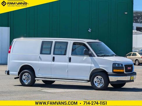 Used 2024 GMC Savana 2500 w/ Driver Convenience Package RWD image 1