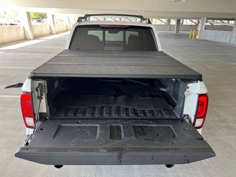 Used 2022 Honda Ridgeline RTL-E image 33