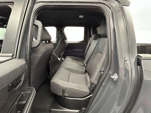 Used 2024 Toyota Tacoma SR5 RWD image 15