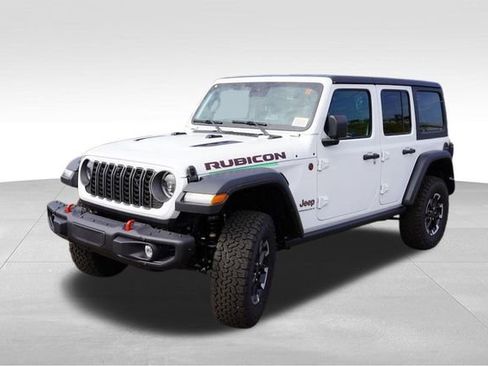 New 2025 Jeep Wrangler Unlimited Rubicon w/ Steel Bumper Group image 7