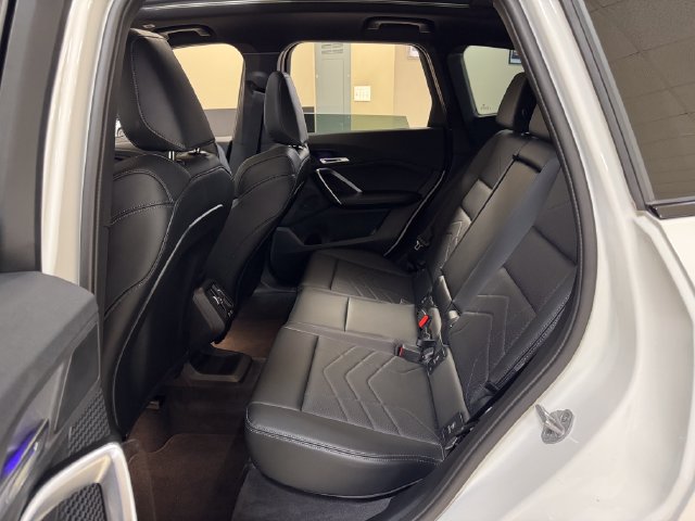 Used 2025 BMW X1 xDrive28i AWD/4WD image 21