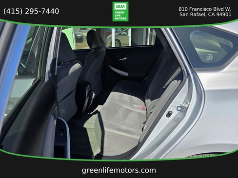 Used 2013 Toyota Prius Two FWD image 12
