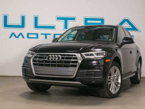 Used 2019 Audi Q5 2.0T Premium Plus w/ Premium Plus Package image 5