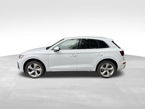 Used 2021 Audi Q5 2.0T Premium Plus w/ Premium Plus Package AWD/4WD image 4