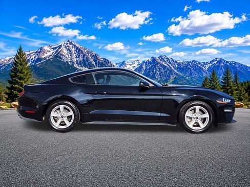 Used 2021 Ford Mustang Coupe RWD image 2