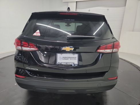 Used 2024 Chevrolet Equinox LS FWD image 8