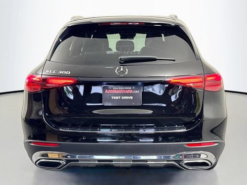 Used 2023 Mercedes-Benz GLC 300 w/ Exclusive Trim Package image 6