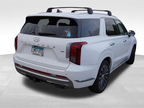 Used 2023 Hyundai Palisade Calligraphy AWD/4WD image 3