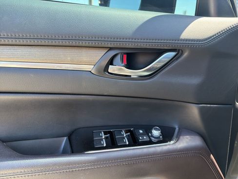 Used 2021 MAZDA CX-5 Signature image 16