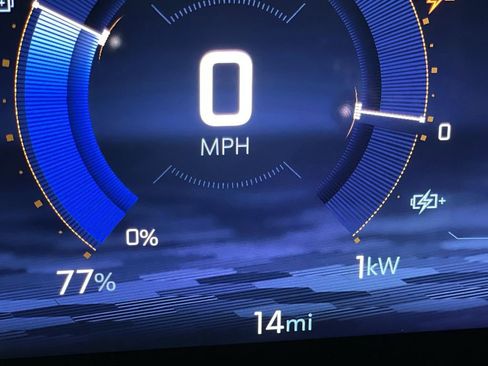 New 2025 Chevrolet Blazer EV RS image 13