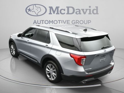 Used 2023 Ford Explorer Limited AWD/4WD image 37