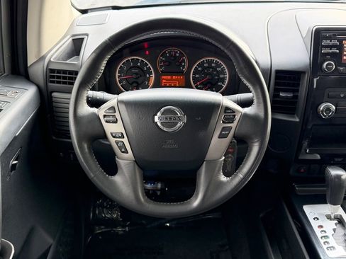 Used 2014 Nissan Titan SV w/ SV Value Truck Package image 24