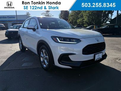 Used 2025 Honda HR-V LX