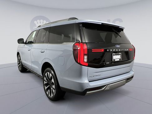 New 2026 Ford Expedition Platinum w/ Driver's Package image 4