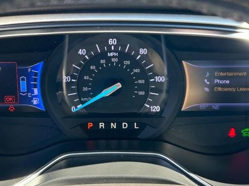 Used 2013 Ford Fusion SE FWD image 25