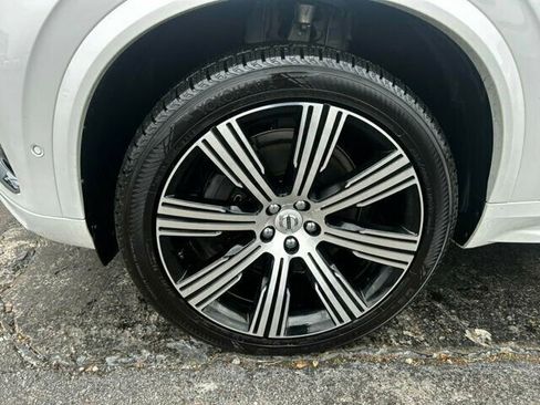 Used 2023 Volvo XC90 B6 Ultimate image 34