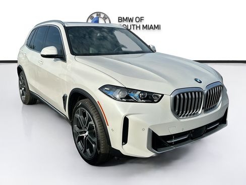 New 2026 BMW X5 xDrive40i w/ Climate Comfort Package AWD/4WD image 1