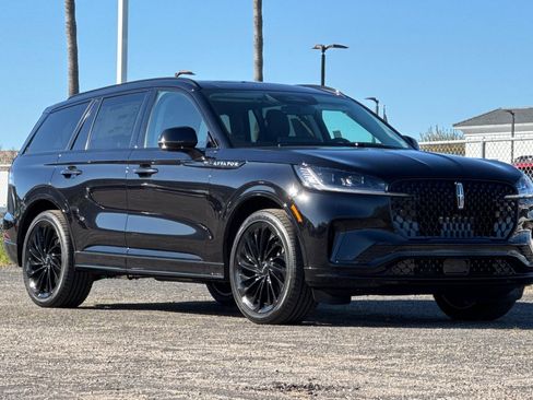 New 2026 Lincoln Aviator Reserve image 1