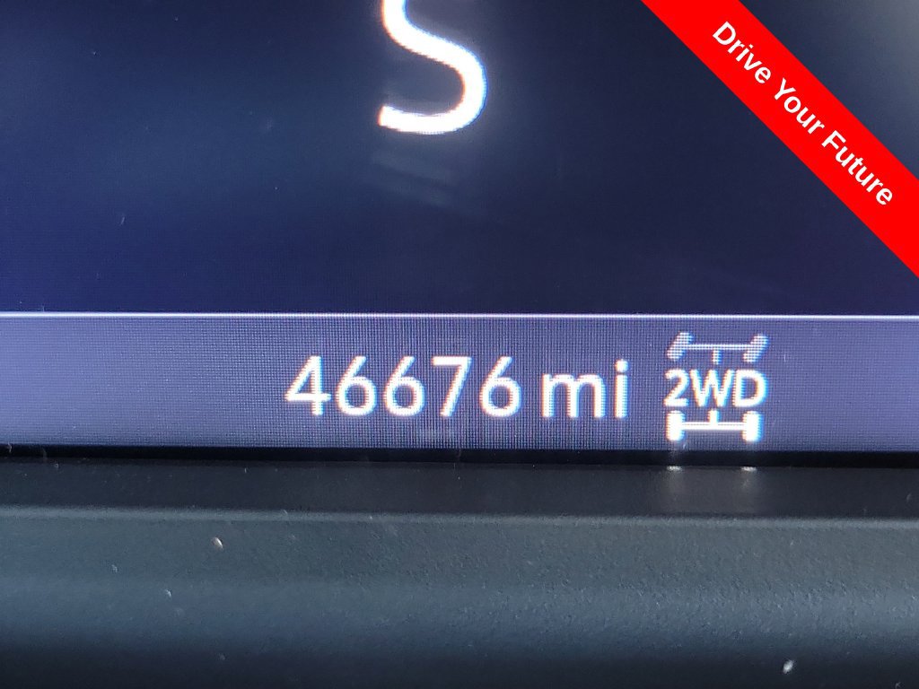 Used 2020 Chevrolet Silverado 1500 RST AWD/4WD image 10