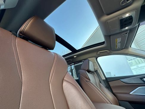 Certified 2023 Acura MDX SH-AWD w/ Advance Package image 16