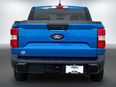Used 2025 Ford Maverick XLT FWD image 4