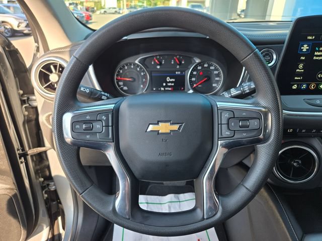 Used 2025 Chevrolet Blazer LT AWD/4WD image 31