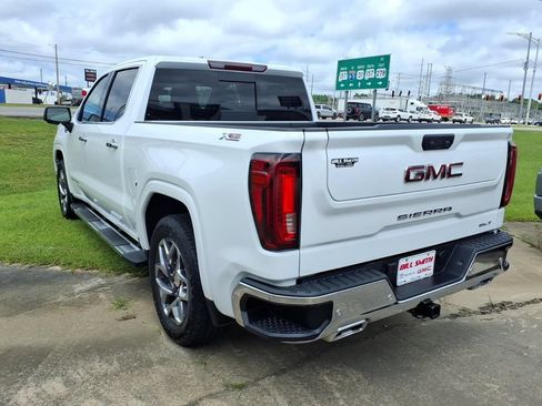 Used 2024 GMC Sierra 1500 SLT w/ SLT Premium Plus Package AWD/4WD image 5