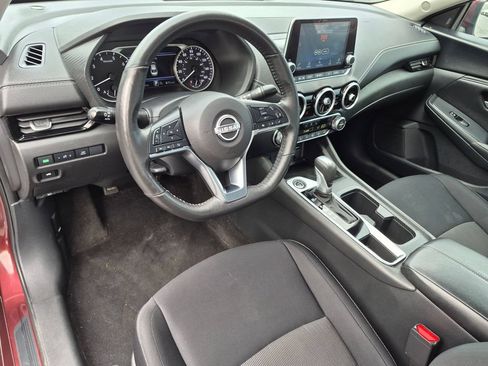 Used 2025 Nissan Sentra SV w/ All-Weather Package FWD image 10