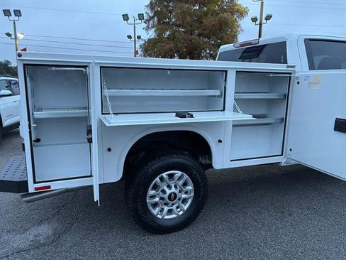 New 2026 Chevrolet Silverado 2500 W/T w/ WT Convenience Package RWD image 9