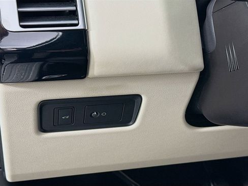 Used 2021 Land Rover Range Rover Westminster Edition AWD/4WD image 11