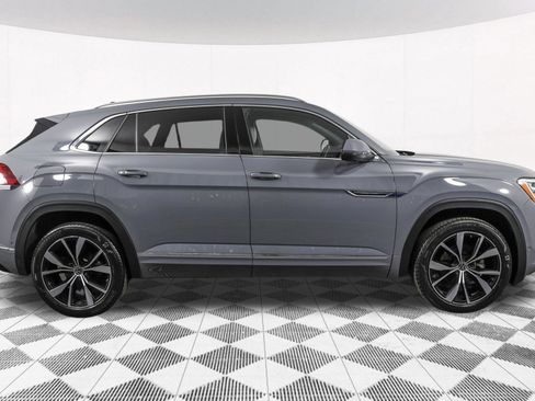 Used 2024 Volkswagen Atlas Cross Sport SEL Premium R-Line AWD/4WD image 16