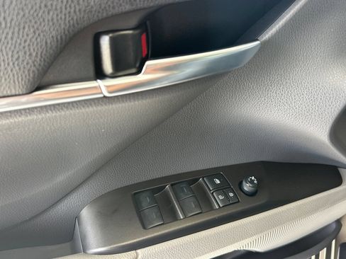 Used 2024 Toyota Camry LE w/ Convenience Package FWD image 11
