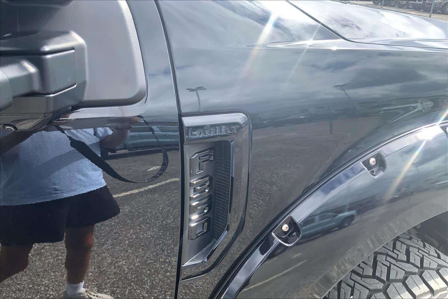 Used 2019 Ford F350 Lariat w/ Lariat Ultimate Package AWD/4WD image 10