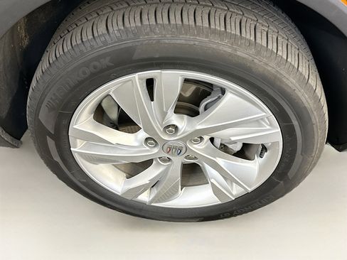 Used 2025 Buick Encore GX Preferred image 11