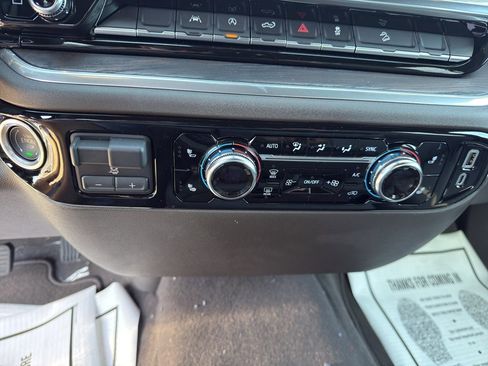 New 2026 GMC Sierra 1500 SLT w/ X31 Off-Road Package image 16