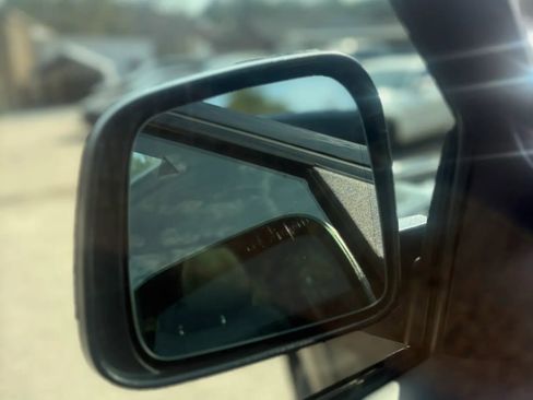 Used 2018 Jeep Grand Cherokee High Altitude image 35