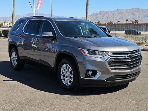 Used 2018 Chevrolet Traverse LT image 5