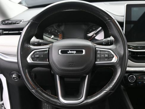 Used 2022 Jeep Compass Limited w/ Sun and Sound Group image 28