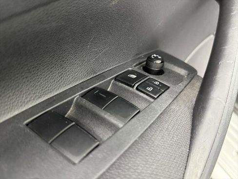 Certified 2023 Toyota Corolla LE image 15