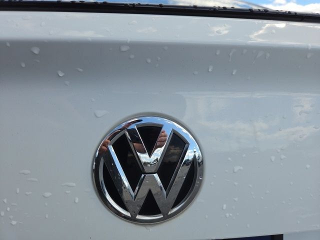 Used 2019 Volkswagen Jetta GLI FWD image 23