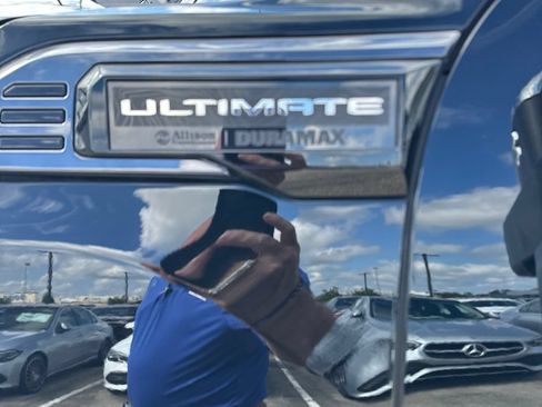 Used 2025 GMC Sierra 2500 Denali Ultimate AWD/4WD image 15