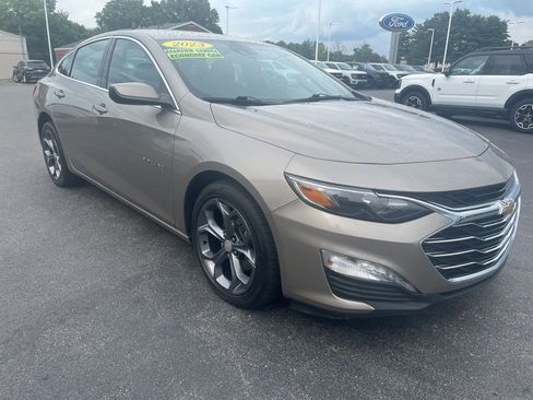 Used 2023 Chevrolet Malibu LT image 6