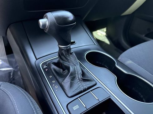Used 2017 Kia Sorento L FWD image 29