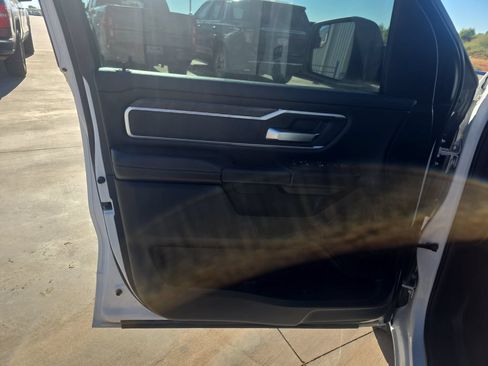 Used 2021 RAM 1500 Big Horn AWD/4WD image 27