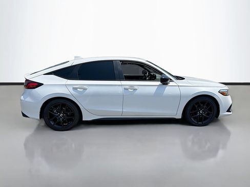 Used 2024 Honda Civic Sport image 4
